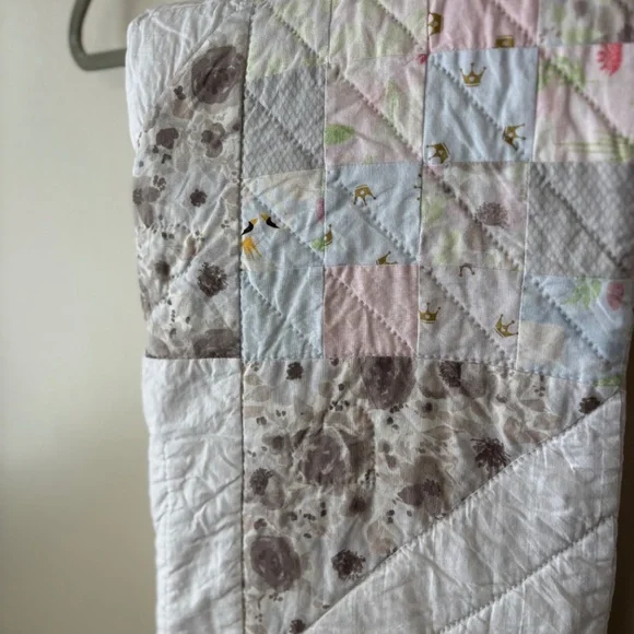 Hand Stitched Baby Quilt - Picture 9 of 12